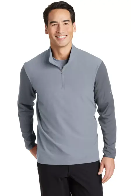 Nike Dri-FIT Fabric Mix 1/2-Zip Cover-Up.  746102