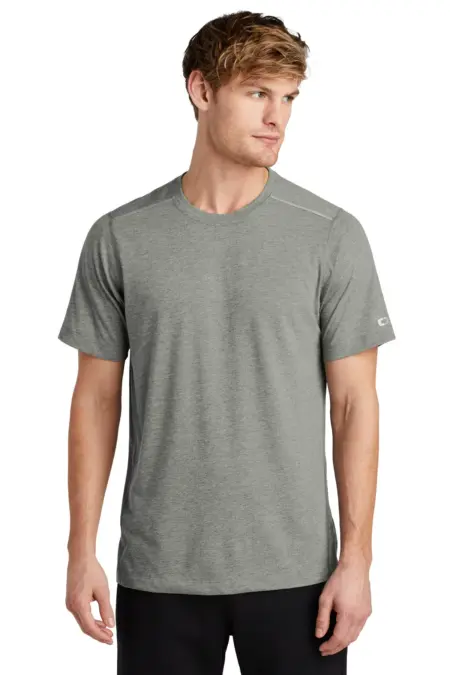 OGIO  ®  ENDURANCE Peak Tee. OE336