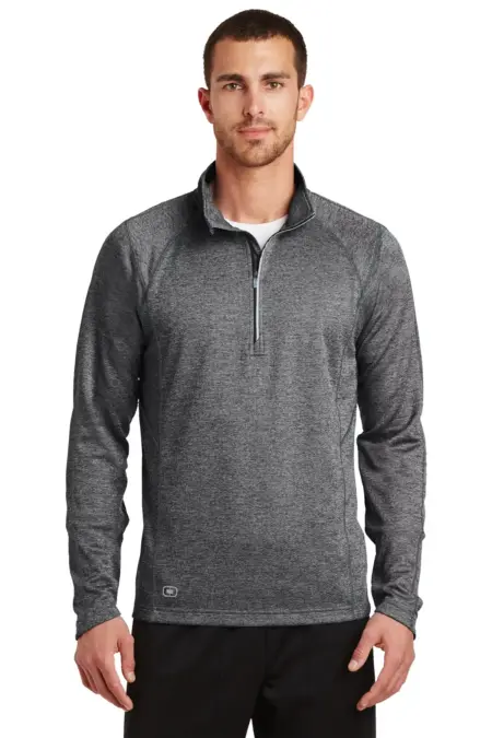 OGIO ®  ENDURANCE Pursuit 1/4-Zip. OE500